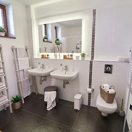 Ella Apartamento *