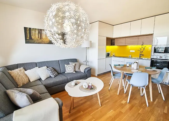 Apartament Ella *